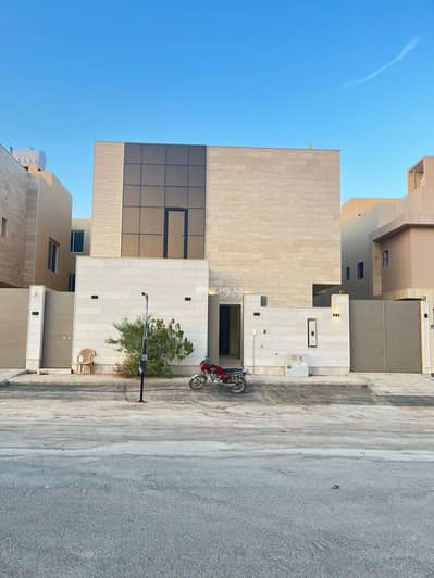8 Bedroom Villa for Sale in West Riyadh, Riyadh - 8 Bedroom Villa For Sale in Al Mahdiyah, Riyadh
