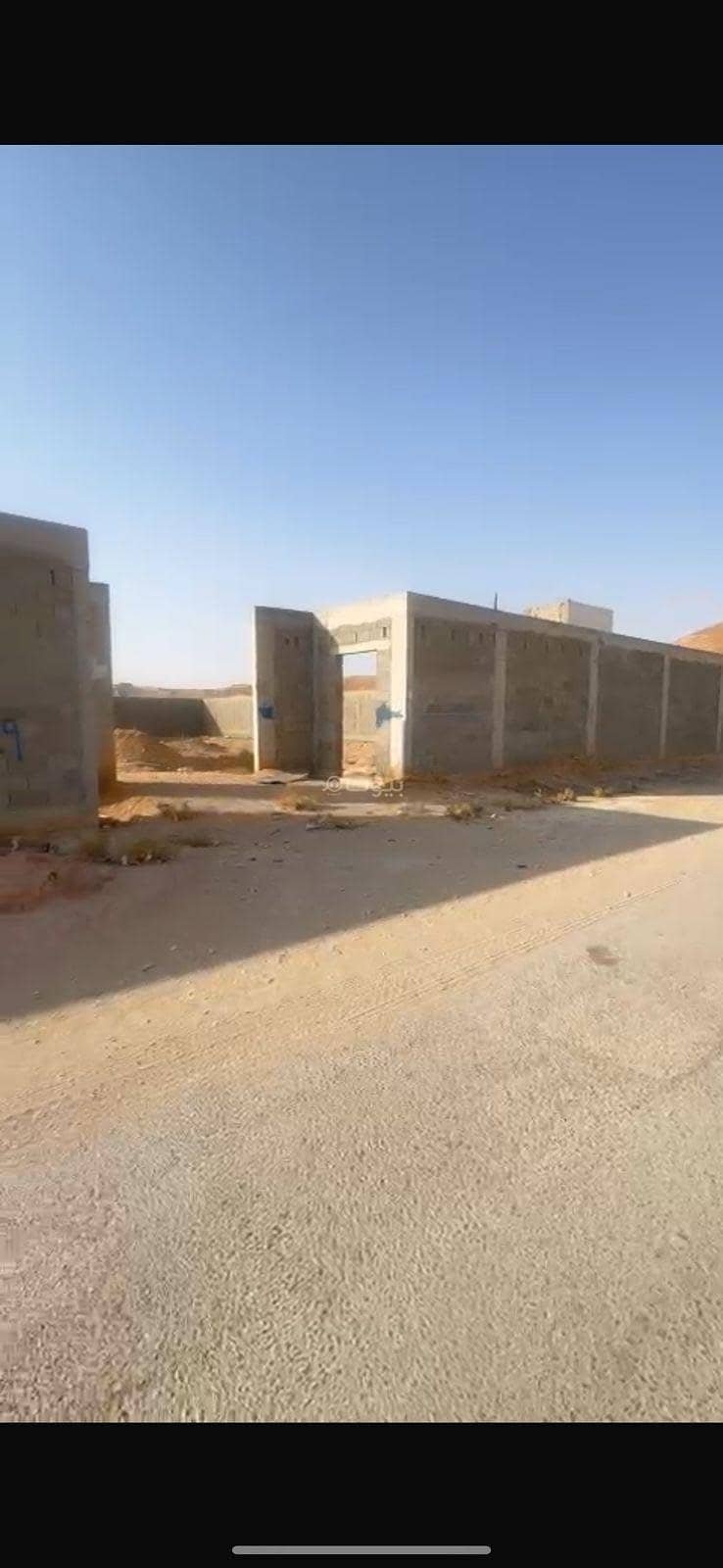 A fenced agricultural land for sale in Mazare' Al-Amariyah (Al-Amariyah Farms) with an area of 3000 square meters A fenced agricultural land for sale in Mazare' Al-Amariyah (Al-Amariyah Farms) with an area of 3000 square meters