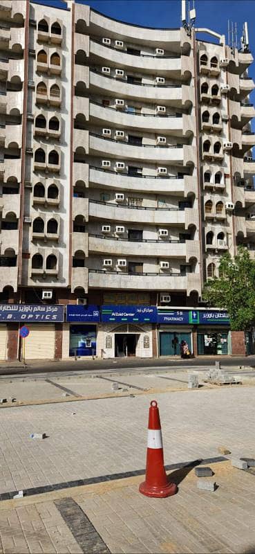 عمارة تجارية 1 غرفة نوم للايجار في الخنساء، مكة - فرصه استثمارية في الخانسة الشارع العام