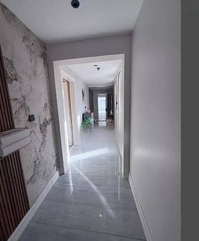 3 Bedroom Apartment for Sale in Al Hamra, Al Khobar - Apartment for sale on Street 10 B, Al Hamra District, Al Khobar, Eastern Province.