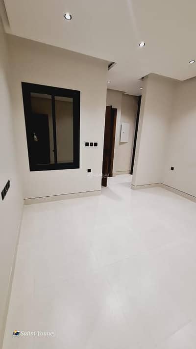 3 Bedroom Flat for Sale in Batha Quraysh, Makkah - A distinguished 3-bedroom apartment in Makkah, the Al-Batha district of Quraysh, within the Haram boundary