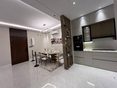 5 Bedroom Apartment for Sale in North Jeddah, Jeddah - Five-bedroom apartment for sale in Al-Safa neighborhood 5 Bedroom Apartment for Sale in North Jeddah, Jeddah - Five-bedroom apartment for sale in Al-Safa neighborhood