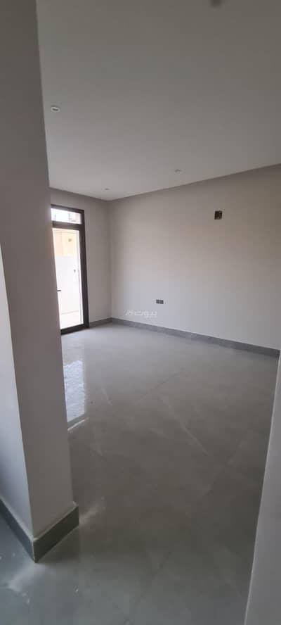 5 Bedroom Villa for Sale in East Riyadh, Riyadh - For sale: a villa with a staircase, a hall, two apartments, in Al Khaleej neighborhood 5 Bedroom Villa for Sale in East Riyadh, Riyadh - For sale: a villa with a staircase, a hall, two apartments, in Al Khaleej neighborhood
