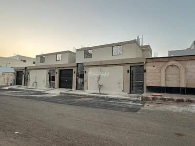 6 Bedroom Floor for Sale in Al Salam, Madina - A 6-room component for sale in As-Salam, Medina