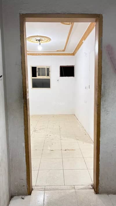 2 Bedroom Flat for Rent in East Riyadh, Riyadh - Apartment for rent on Sheikh Abdulaziz bin Abdulrahman bin Bishr Street, Al Khaleej District, Riyadh, Riyadh Region.