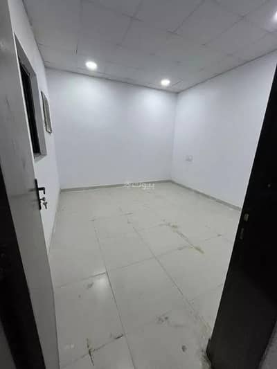 Residential Building for Rent in Al Badiyah, Dammam - Building For Rent in Al Badiyah, Dammam
