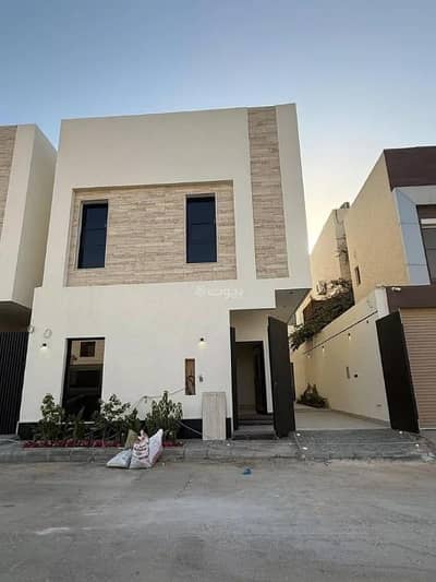 5 Bedroom Villa for Sale in West Riyadh, Riyadh - Villa for sale on Abdulmalik Al Hashimi Street, Al Mahdiyah District, Riyadh City
