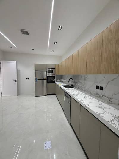 4 Bedroom Flat for Sale in East Riyadh, Riyadh - Loft for sale in Al-Qudsiyah neighborhood