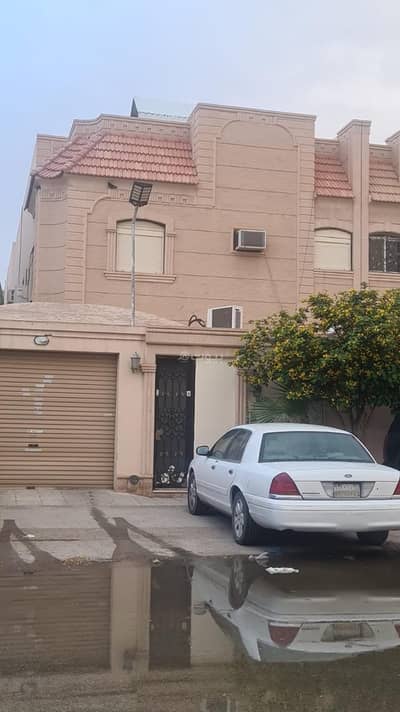4 Bedroom Villa for Sale in East Riyadh, Riyadh - Villa For Sale in Al Yarmuk