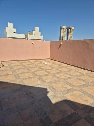شقة 3 غرف نوم للايجار في شمال جدة، جدة - شقة روف للايجار في أبحر الجنوبية، جدة