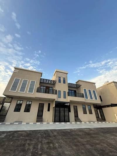 5 Bedroom Flat for Sale in Al Manar, Dammam - Apartment for sale on Kamal Al-Din bin Yusuf Street, Al Manar District, Dammam City