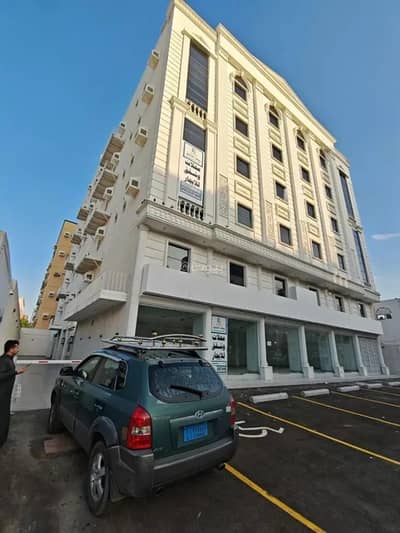عمارة سكنية  للبيع في شمال جدة، جدة - عمارة للبيع في شارع ام القرى, حي الصفاء, مدينة جدة