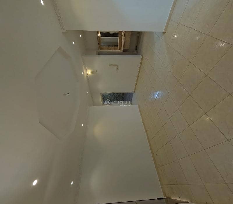 Top floor in Al-Dar Al-Bayda district, 5 rooms with a roof Top floor in Al-Dar Al-Bayda district, 5 rooms with a roof