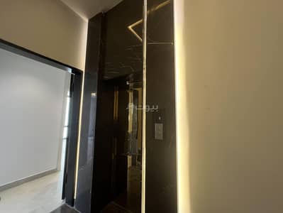 3 Bedroom Floor for Sale in East Riyadh, Riyadh - Floor in East Riyadh，Qurtubah 3 bedrooms 1350000 SAR - 87977583