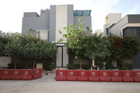 8 Bedroom Villa for Sale in North Riyadh, Riyadh - Villa for sale in Al-`Arid (Al-Arid) neighborhood 8 Bedroom Villa for Sale in North Riyadh, Riyadh - Villa for sale in Al-`Arid (Al-Arid) neighborhood