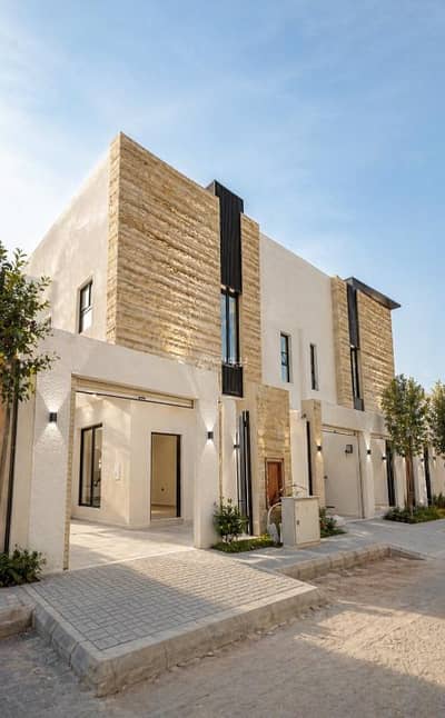 3 Bedroom Floor for Sale in West Riyadh, Riyadh - Al Sweidi Townhouse, Riyadh