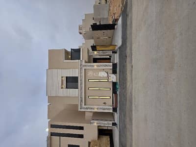 5 Bedroom Villa for Sale in East Riyadh, Riyadh - For sale: villa with interior staircase and an apartment in the Al-Rimal neighborhood, Al-Saadam plan, a wonderful location 5 Bedroom Villa for Sale in East Riyadh, Riyadh - For sale: villa with interior staircase and an apartment in the Al-Rimal neighborhood, Al-Saadam plan, a wonderful location