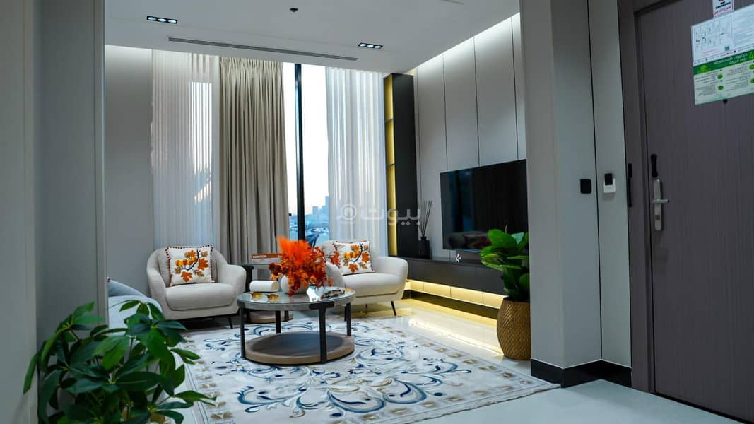 Two bedrooms and a living room with a garden, a view, and three bathrooms Two bedrooms and a living room with a garden, a view, and three bathrooms