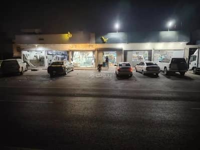 عمارة سكنية  للبيع في غرب الرياض، الرياض - عمارة للبيع في شارع عمر بن جناوه, حي طويق, مدينة الرياض