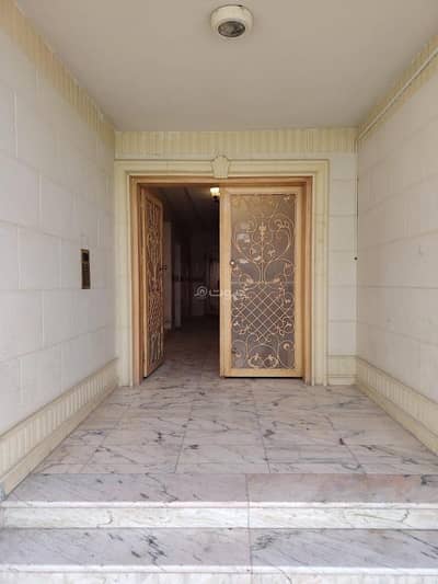 Residential Building for Rent in East Riyadh, Riyadh - Entire building for rent