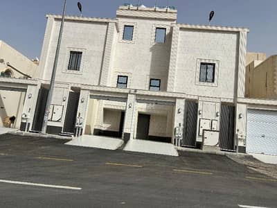 3 Bedroom Floor for Sale in South Riyadh, Riyadh - Ground floor of Badr neighborhood