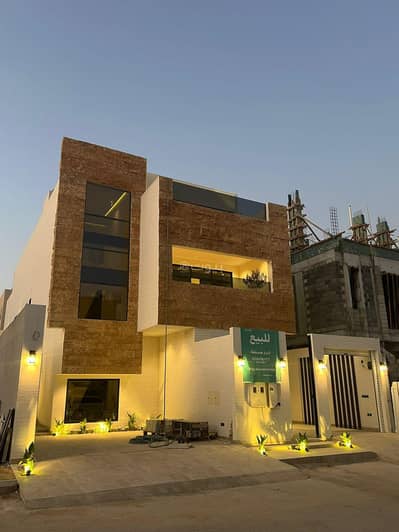 6 Bedroom Floor for Sale in North Riyadh, Riyadh - A 4-bedroom apartment for sale in Al-Narjis, Riyadh