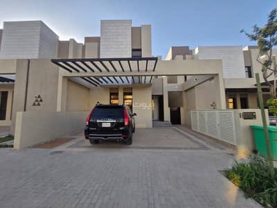 3 Bedroom Villa for Rent in Sidra, Riyadh - Luxurious contemporary villa for rent, fully furnished, in the Atwal Roshen project signed by Elie Saab.