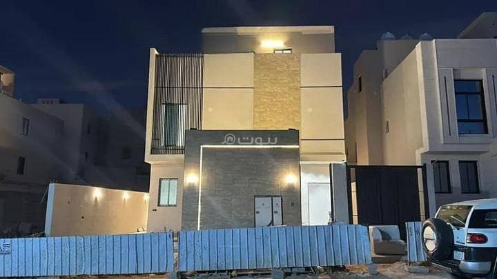 Floor For Sale in Al Bayan Neighborhood, East Riyadh Floor For Sale in Al Bayan Neighborhood, East Riyadh