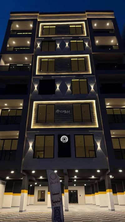 5 Bedroom Apartment for Sale in Al Shulah, Dammam - Apartment for sale on Anas Ibn Malik Street, Al Shoula District, Dammam City 5 Bedroom Apartment for Sale in Al Shulah, Dammam - Apartment for sale on Anas Ibn Malik Street, Al Shoula District, Dammam City