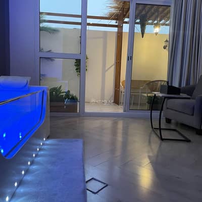 1 Bedroom Flat for Rent in Al Raqi, Khamis Mushait - An elegant suite with a jacuzzi and his exterior