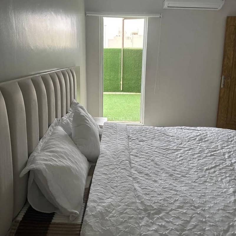 1 bedroom apartment with outside deck 1 bedroom apartment with outside deck