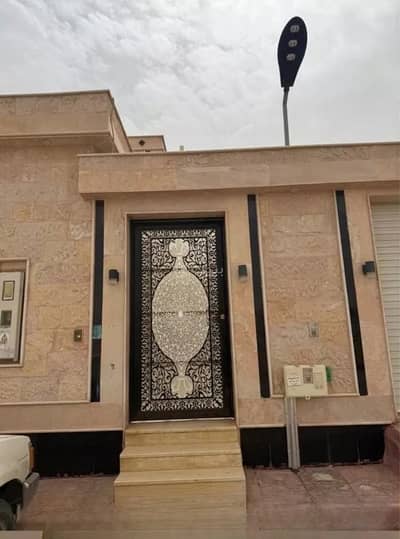 3 Bedroom Floor for Sale in South Riyadh, Riyadh - Floor For Sale in Uhud, Riyadh