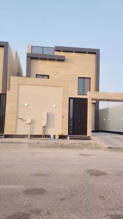 2 Bedroom Villa for Sale in Al Amwaj, Al Khobar - Villa for sale on Al-Sharq Street, Al-Amwaj District, Khobar.