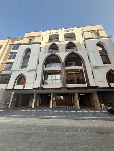 4 Bedroom Apartment for Sale in North Jeddah, Jeddah - Elegant apartment with exceptional finishing | Al Zahra District, Jeddah, near U-Walk