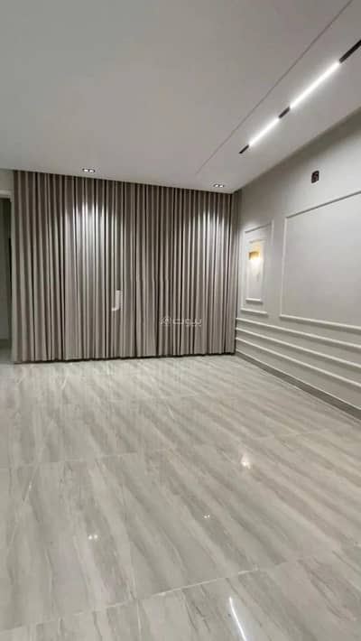 5 Bedroom Floor for Rent in South Riyadh, Riyadh - Floor for rent on Shar A Street, Badr District, Riyadh City