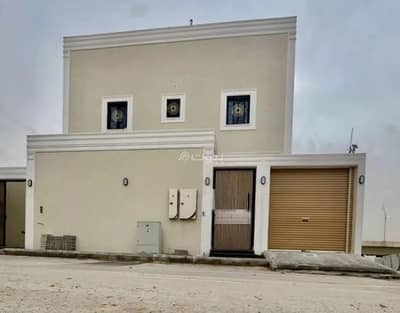 3 Bedroom Villa for Sale in South Riyadh, Riyadh - Villa for Sale in Al Aziziyah