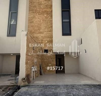 4 Bedroom Floor for Sale in East Riyadh, Riyadh - Floor For Sale in Al Khaleej, Riyadh