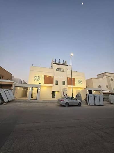 8 Bedroom Floor for Sale in West Riyadh, Riyadh - Floor for sale in Shubra, west Riyadh