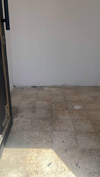 غرفة  للايجار في جنوب الرياض، الرياض - غرفة للإيجار في المروى، الرياض