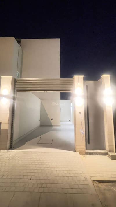دور 3 غرف نوم للبيع في شرق الرياض، الرياض - دور سكنية مكونة من 3 غرف نوم للبيع في الرمال