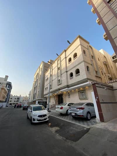 2 Bedroom Residential Building for Sale in North Jeddah, Jeddah - Residential building for sale in Al-Rabwa, Jeddah