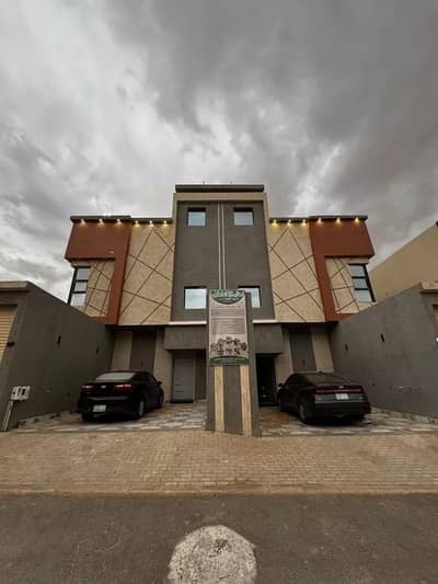 4 Bedroom Floor for Sale in West Riyadh, Riyadh - Floor For Sale On Badi’ Al Zaman Al Hamadhani Street, Shubra District, Riyadh City.