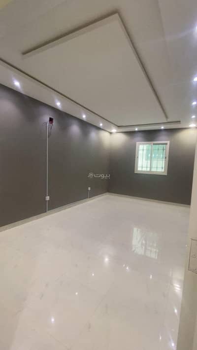 8 Bedroom Villa for Rent in East Riyadh, Riyadh - 8-bedroom villa for rent in La Monçée