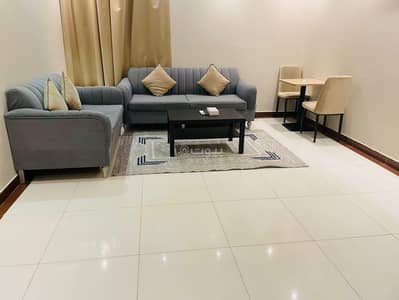 1 Bedroom Apartment for Rent in Al Baladiyah, Hafar Al Batin - Apartment with one bedroom and a living room