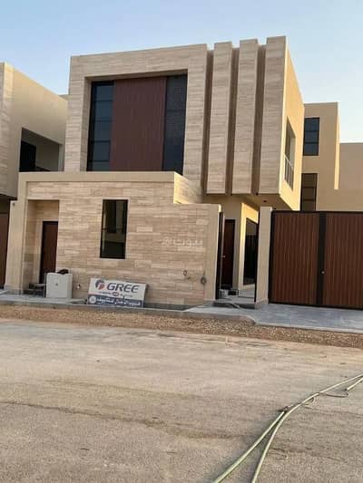 6 Bedroom Villa for Sale in West Riyadh, Riyadh - Villa for sale on Abdul Latif Bin Al Mubarak Street, Al Mahdiyah District, Riyadh. 6 Bedroom Villa for Sale in West Riyadh, Riyadh - Villa for sale on Abdul Latif Bin Al Mubarak Street, Al Mahdiyah District, Riyadh.