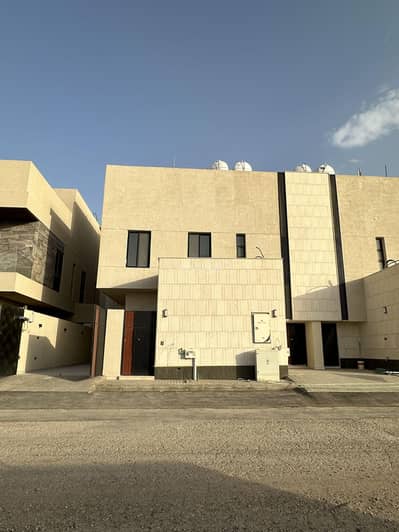 4 Bedroom Villa for Sale in East Riyadh, Riyadh - Villa in East Riyadh，Al Rimal 4 bedrooms 1500000 SAR - 87986797