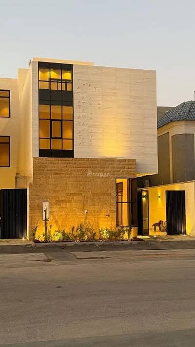 6 Bedroom Villa for Sale in West Riyadh, Riyadh - Villa for sale on Mohammed bin Abi Bakr Al Qayyim Street, Al Mahdiyah District, Riyadh. 6 Bedroom Villa for Sale in West Riyadh, Riyadh - Villa for sale on Mohammed bin Abi Bakr Al Qayyim Street, Al Mahdiyah District, Riyadh.
