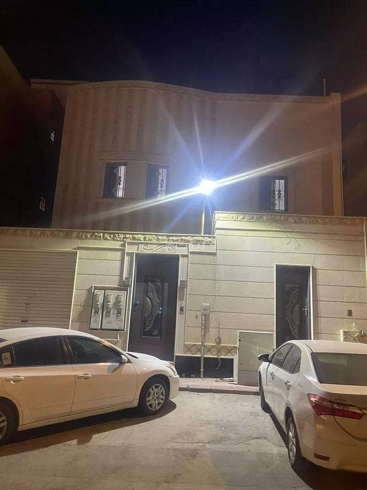 فيلا للبيع في شارع البطيحة, حي النظيم, مدينة الرياض فيلا للبيع في شارع البطيحة, حي النظيم, مدينة الرياض