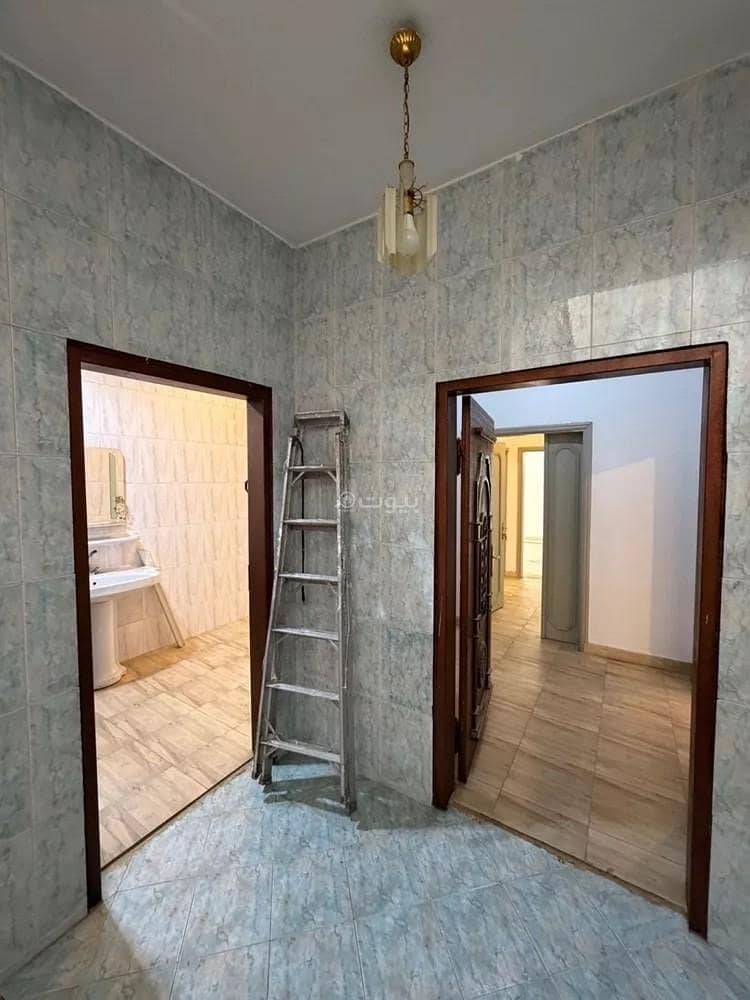Floor For Rent On سعيد بن أبي العروبة Street, Al Khaleej District. Floor For Rent On سعيد بن أبي العروبة Street, Al Khaleej District.