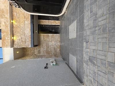شقة 4 غرف نوم للبيع في شرق الرياض، الرياض - للبيع شقه بفيلا سكنيه مع السطح موقع مميز تصميم عصري